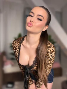 KaylaBrayPublic图片 8