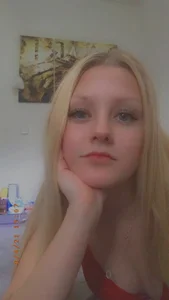 Me od MileyGreyx  snímek