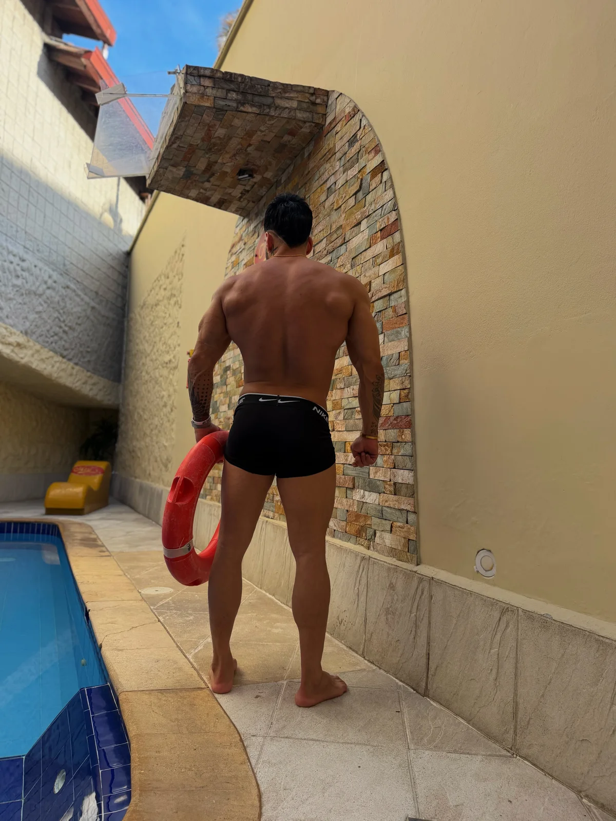 Трендове зображення  1664 Logan_Roux