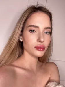 kb_8kate Public Pic 2