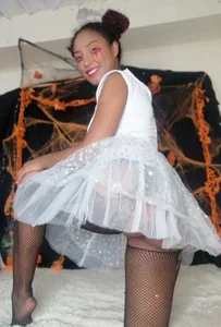 Happy Halloween sexy Cleo