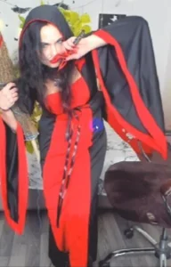 WitchBlueRose A witch on Hallowe'en Pic 2