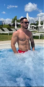 ZackMasterss Public Pic 7