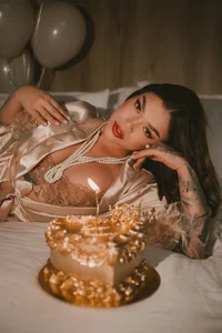 LeaThompson Happy Birthday Goddess💎 Fotka 5