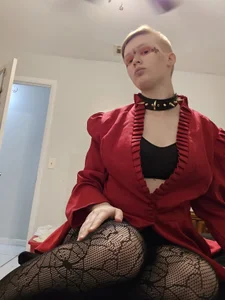 JennaFluid Public Pic 3
