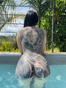 freyja_rouse tattooed ass Poză