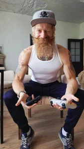 Gingerbeard40's photo