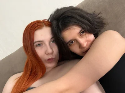 LenoreOlevera Awwwww lovely couple Immagine  7