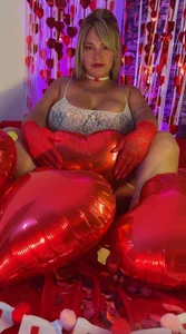 Elise-Leyton Your Valentine's gift Pic 6