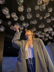 RosseLavish Public Pic 6