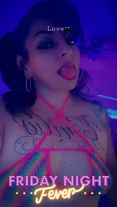 nikkiigees713 Public Pic 4