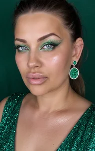 Noryvane: Public ( 4 фото)