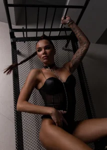 StripBianka Public Pic 4