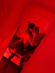 ariana_x1_ I love Halloween 💕 Bilde