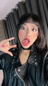 Gina_77 Gina Rocker 🤘🏻 صورة واحدة|Gina_77 Gina Rocker 🤘🏻 صورتان|Gina_77 Gina Rocker 🤘🏻  5 صور|Gina_77 Gina Rocker 🤘🏻  5 صورة