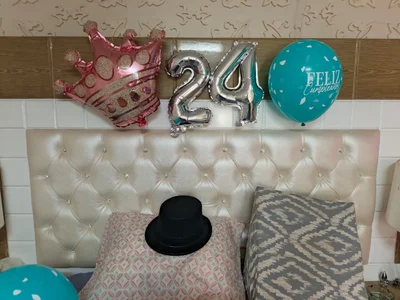 TaraaHot Celebrating my birthday🎉🎁 Pic 4