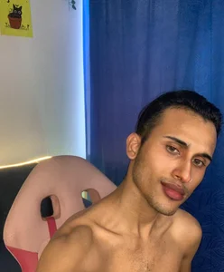 SubmissiveHorny me Pic 3