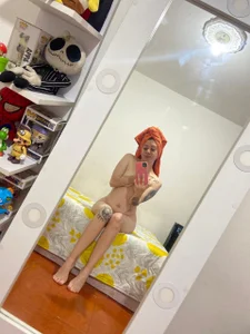 Valeriana00 shower Pic 7