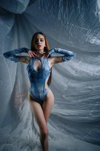 On waves 🌊 od LunaraRada  5 snímek