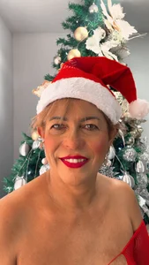 lilyhung1: merry christmas 2024 ( 2 фото)