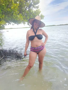 Delicious days at the beach de victory-jet-rain  3 photos