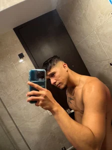 Roy-barney sexy boy❤️🔥 圖片 3