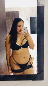 AllisonCherris Public Poză 4