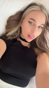 Hello and welcome to my life 🔥🍒 de VeronicaJo66  Imagens