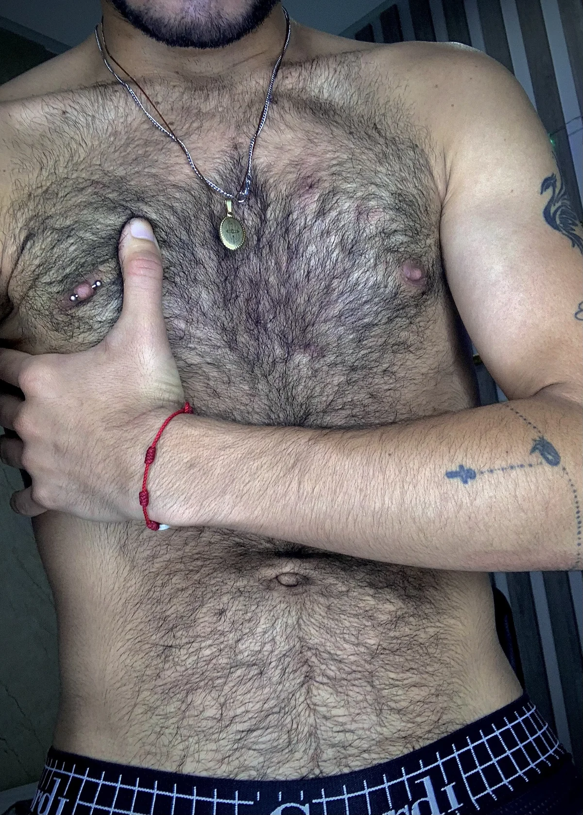 EthanGrey Trendaava kuva 2666