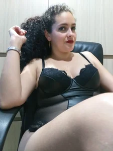 ginebra__nova At home Immagine  5