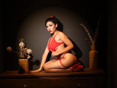 girl 🔥🔥 de _brenda_becker  5 photos