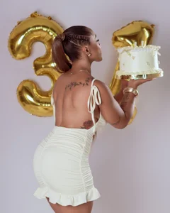 Lana-Gross happy birthday to me slika 5