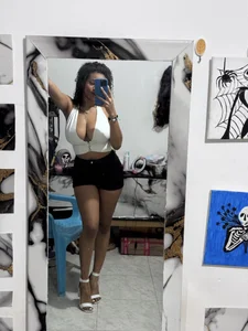 LiaBellamy Mujer divina صورة واحدة|LiaBellamy Mujer divina صورتان|LiaBellamy Mujer divina  3 صور|LiaBellamy Mujer divina  3 صورة