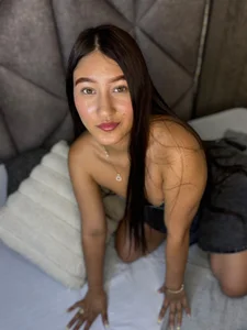 CandyThompson_ Public Foto 2