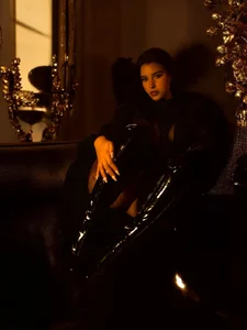 ArtemisaStone Elegant goddess! Pic 6