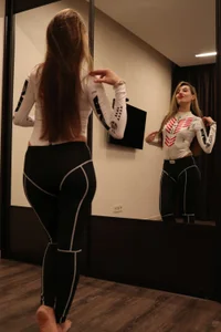 Iren's Iren in jacuzzi Sex Photo 3