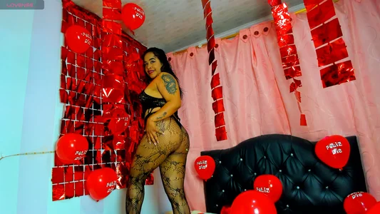 _aitana “Cupid left me here for you 💘” Pic 9