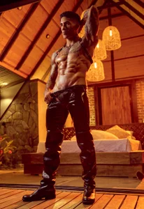 AdanReilly leather333 Immagine 