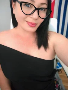 BananitaDolphinita's I N T I M A C Y Sex Photo 3