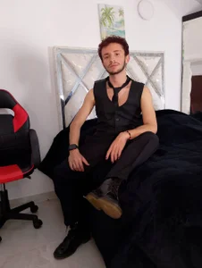 Curlystartt Public Immagine  8