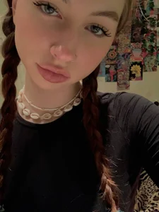 AmandaVyhnal Its me Pic 5