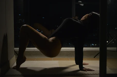 caritoo21 tempting night Immagine  2
