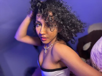 AURORA_BLOOM_CR UR GIRL FAV❤🔥 Pic