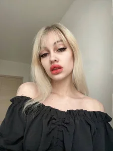 eva_sexxxsirens Girl in black Immagine 