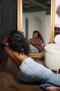 bonniekim_のThe secret side of my curvesの枚の写真