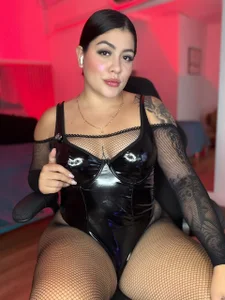 Seduction networks 🖤🕸 de bonnieAn  5 Imagens