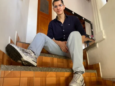 MilanDavid1 LIFE NORMAL Pic