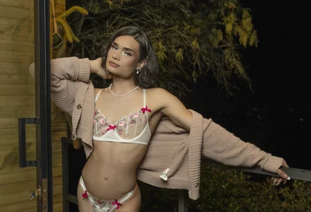 Lilith_Evangelion3 Cabin Pic 4