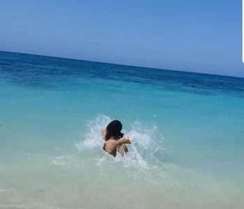 Newshantal_ shantal 圖片