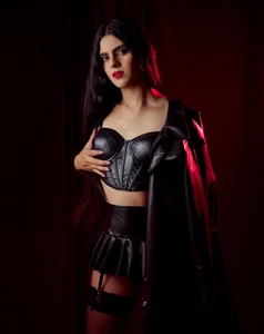 Venus_flame1 Elegant Immagine  4
